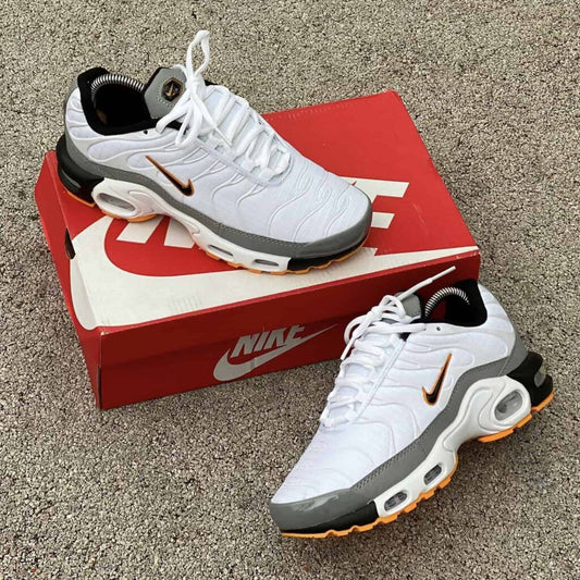 Nike Air Max Plus Shoes Bright Cactu